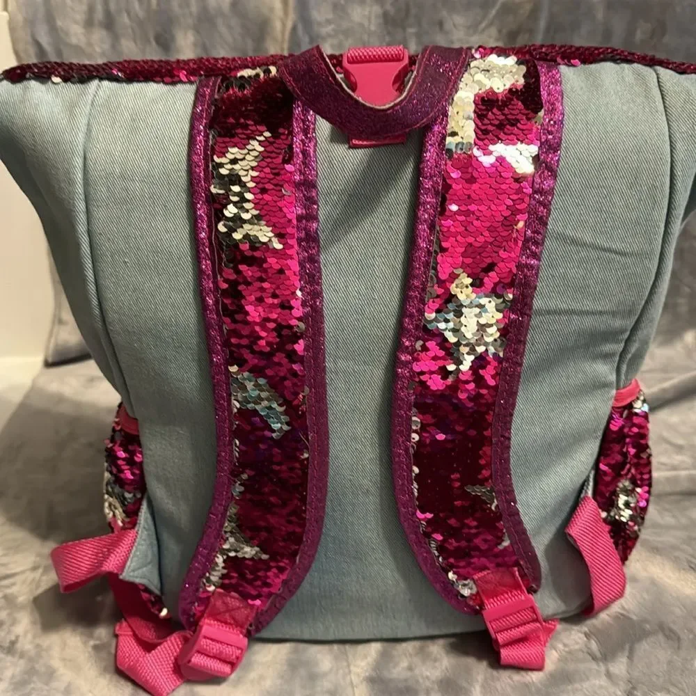 Girls NWOT Girabrilla Sequinned Backpack